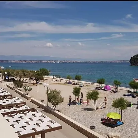 Relax Апартаменты *